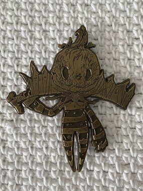 Vonnart (Timothy Von Rueden) "Pumpkin Butcher" Metal Pin